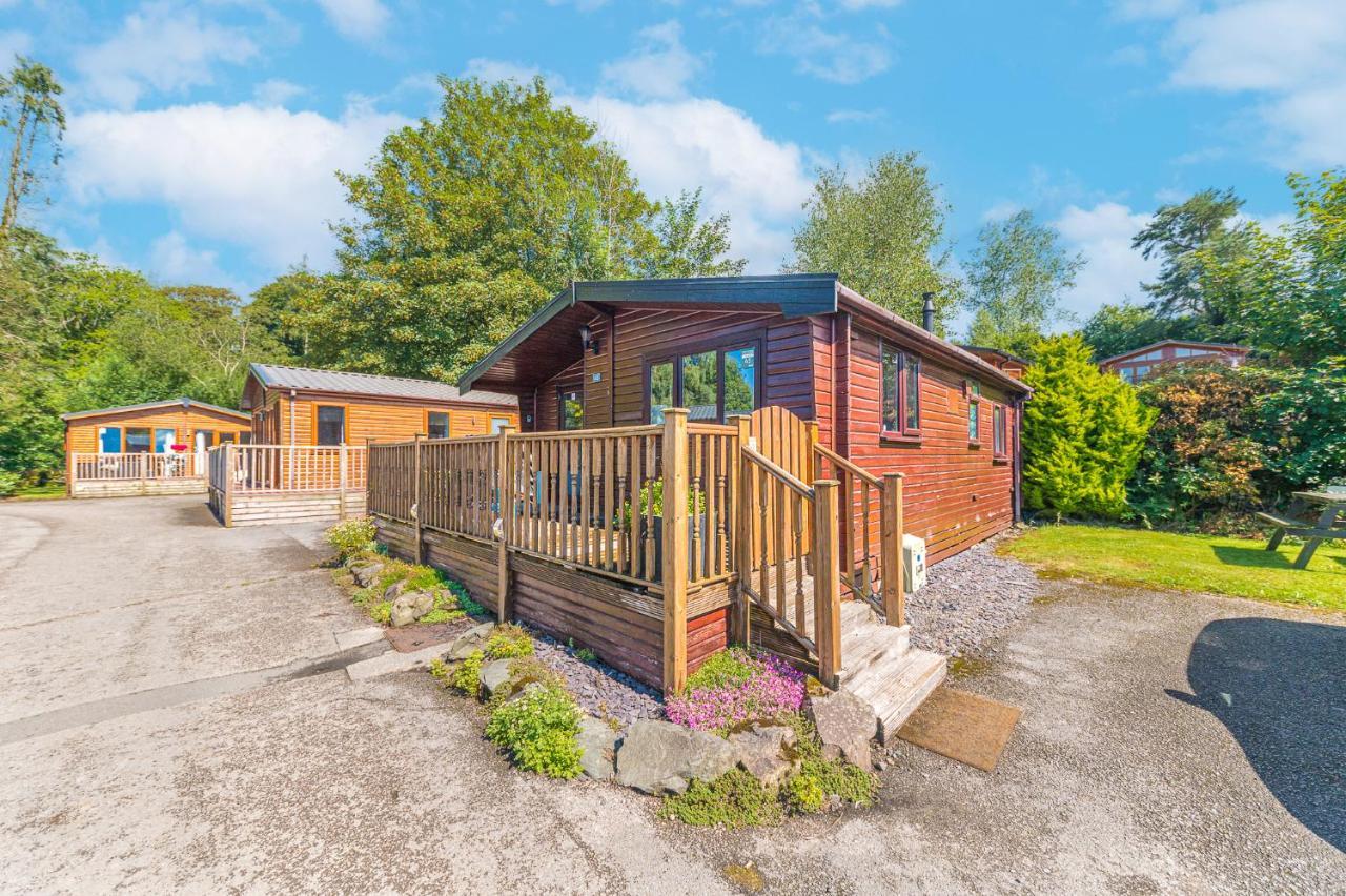 Bowness 45 - 2 Bedroom Lake Windermere Lodge מראה חיצוני תמונה