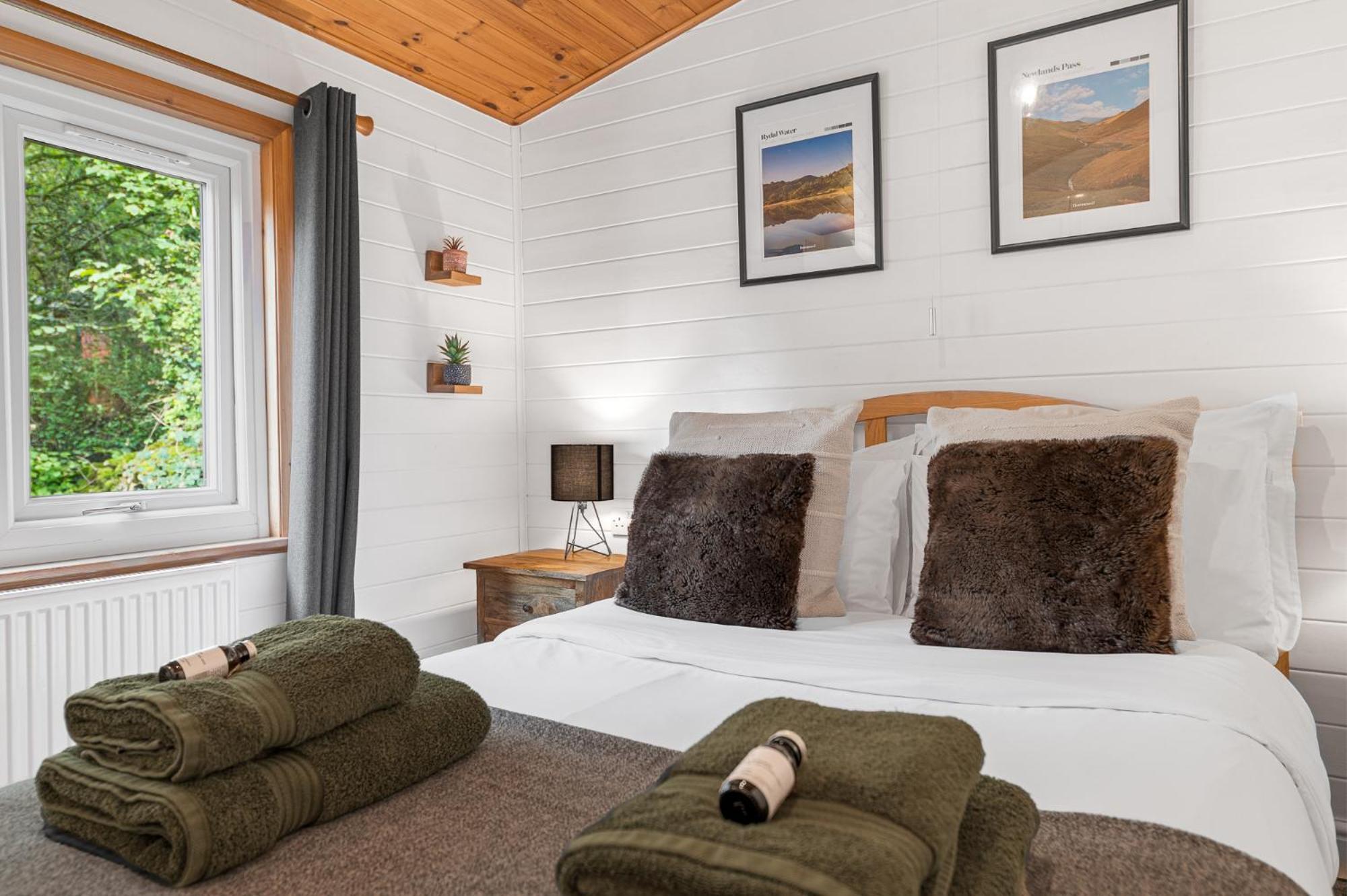 Bowness 45 - 2 Bedroom Lake Windermere Lodge מראה חיצוני תמונה