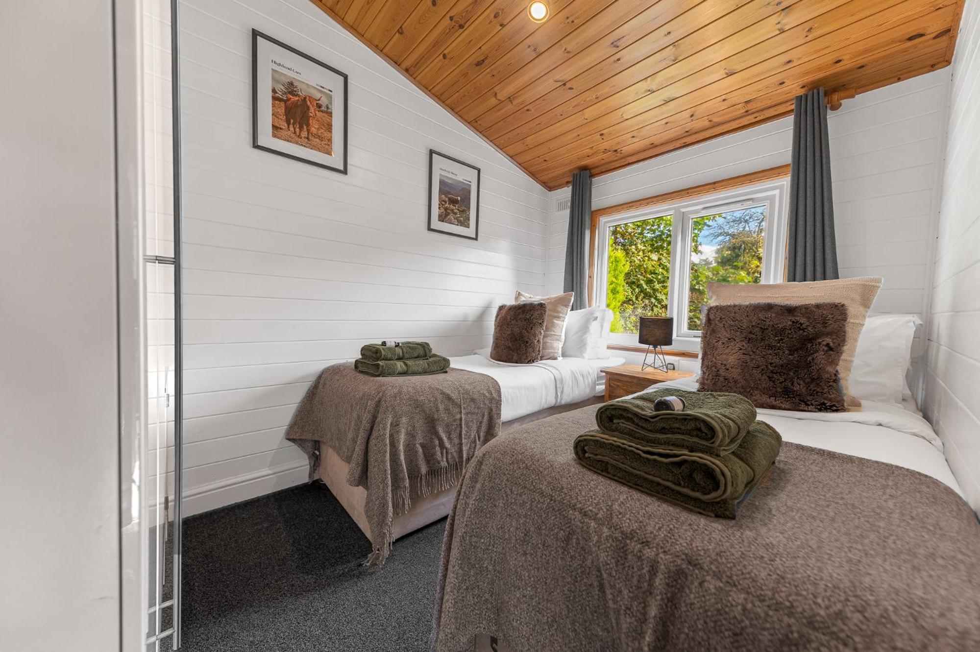 Bowness 45 - 2 Bedroom Lake Windermere Lodge מראה חיצוני תמונה
